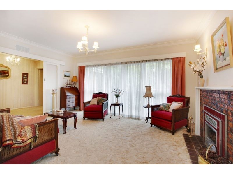 69 Sunhill Road, Mount Waverley VIC 3149