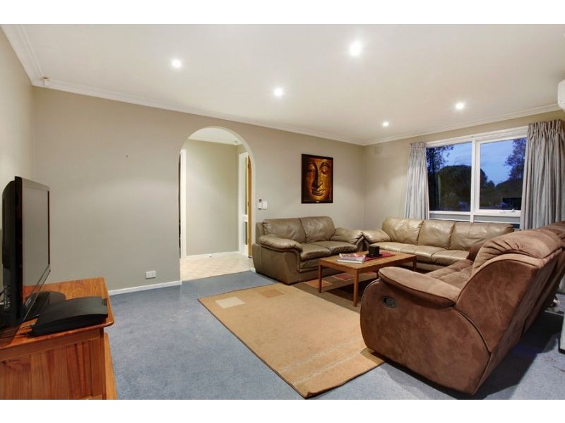 23 Chelsea Avenue, Mulgrave VIC 3170