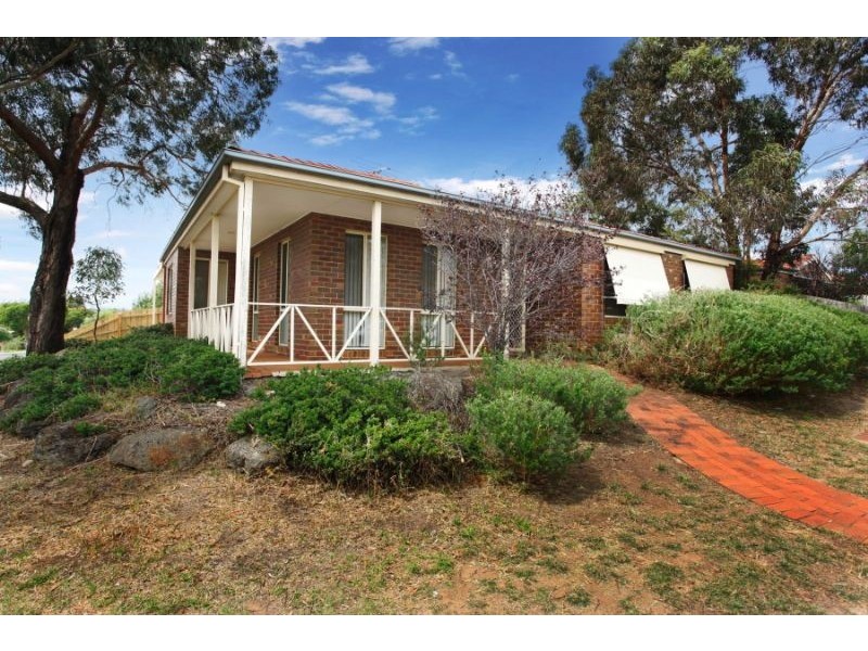 2 Baradine Street, Chadstone VIC 3148