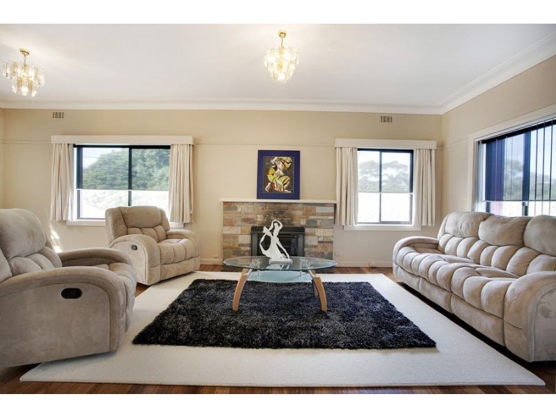 351 High Street Road, Mount Waverley VIC 3149