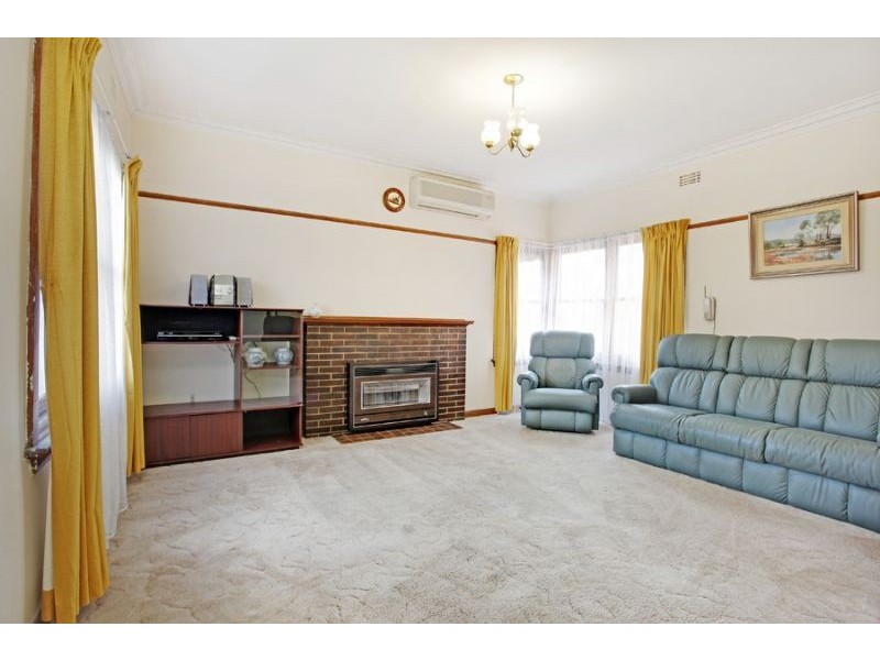 6 Outlook Road, Mount Waverley VIC 3149