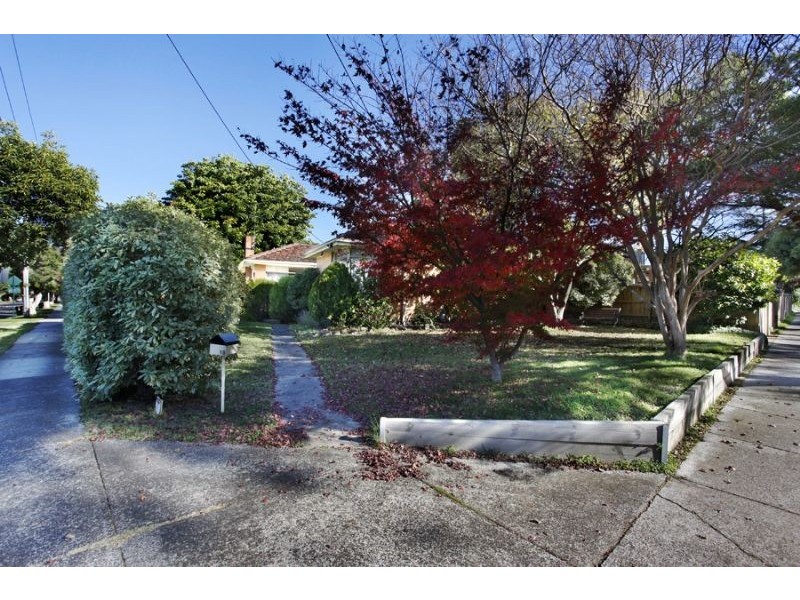 18 Marcus Avenue, Mount Waverley VIC 3149