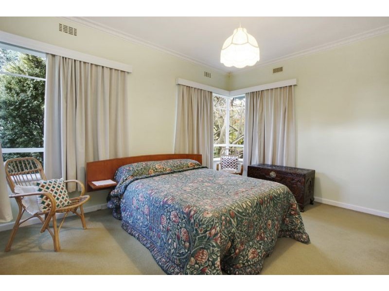 20 Jacqueline Road, Mount Waverley VIC 3149