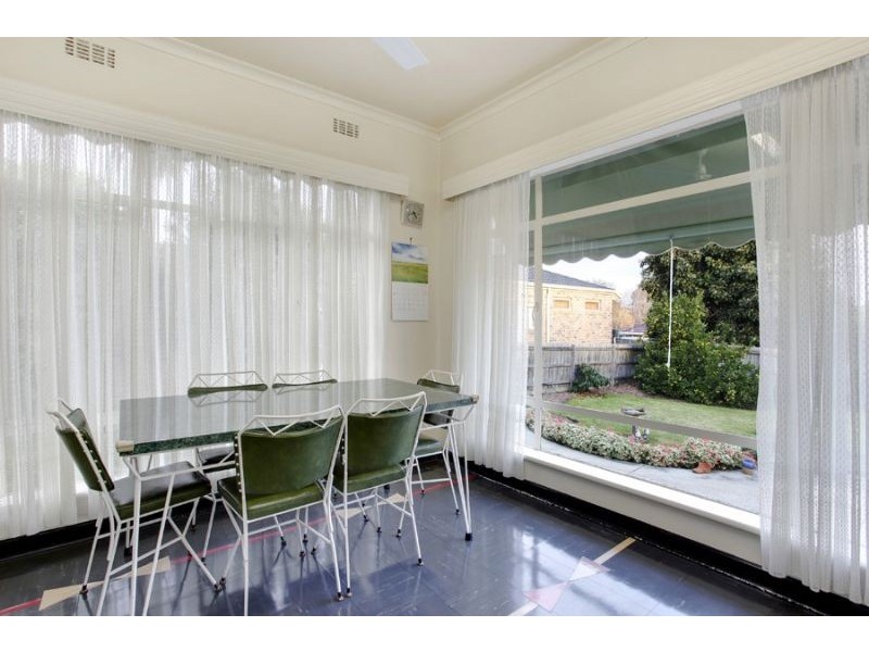 20 Jacqueline Road, Mount Waverley VIC 3149