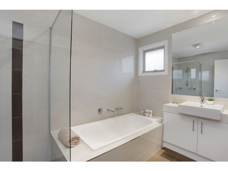 2/47 Cratloe Road, Mount Waverley VIC 3149