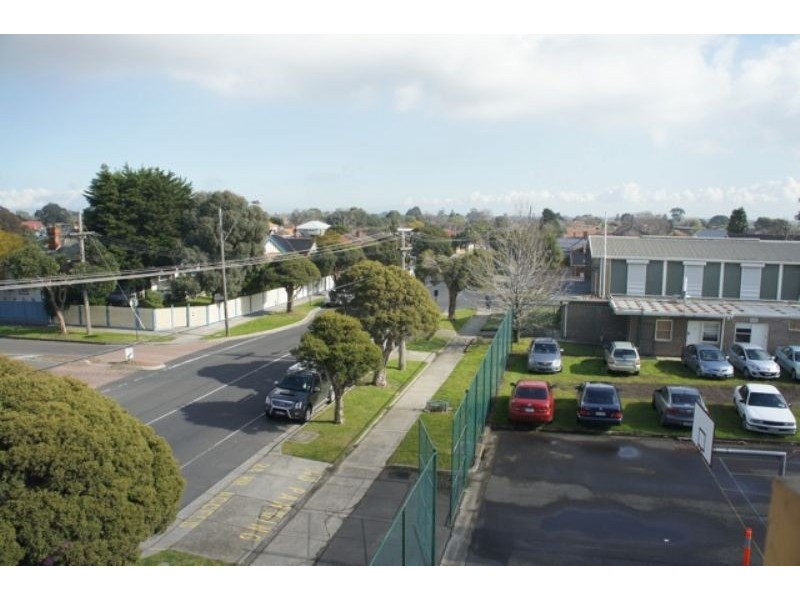 301/173 Kangaroo Road, Hughesdale VIC 3166