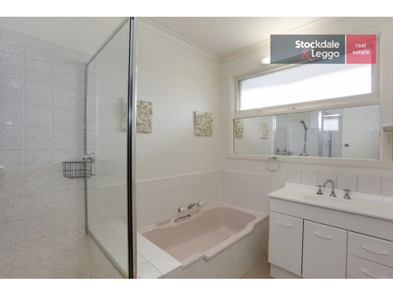 4 Norray Avenue, Mount Waverley VIC 3149