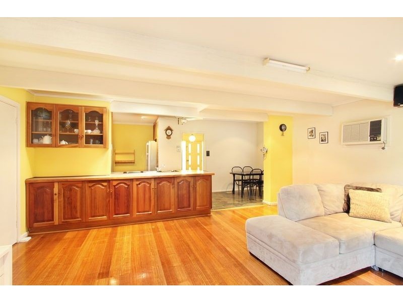 1 Poplar Avenue, Ashwood VIC 3147