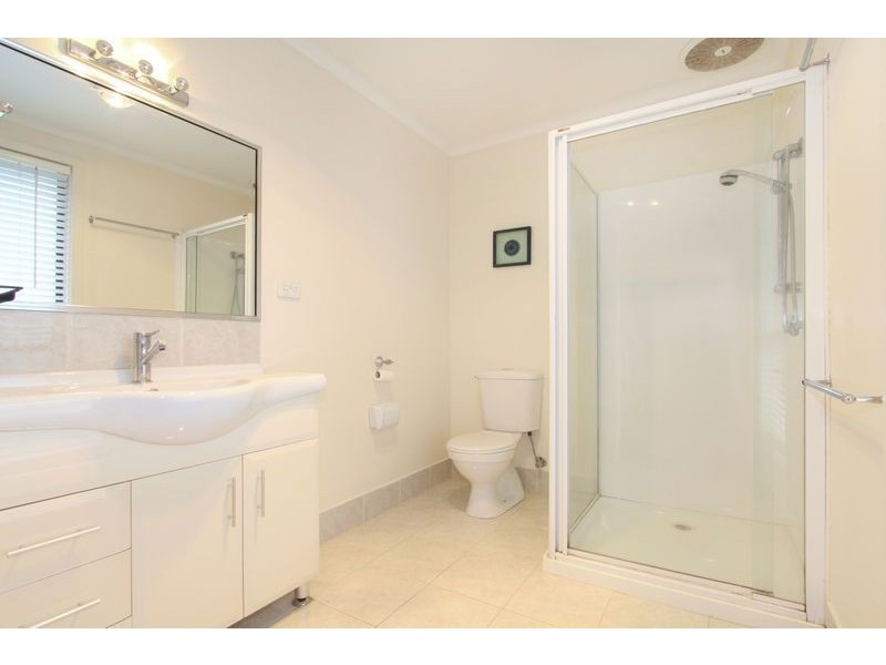 1 Poplar Avenue, Ashwood VIC 3147