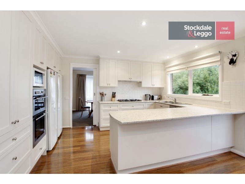 7 Redfield Court, Wheelers Hill VIC 3150
