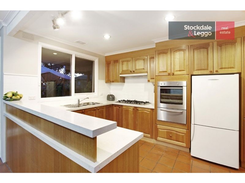 16 Lechte Road, Mount Waverley VIC 3149