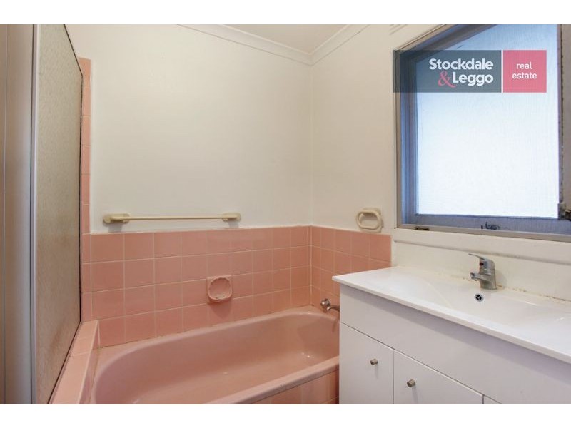 1/592 Blackburn Road, Glen Waverley VIC 3150