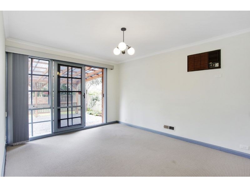 1/321 Blackburn Road, Mount Waverley VIC 3149