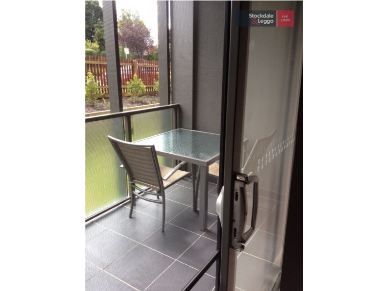 8/270-272 Springvale Road, Glen Waverley VIC 3150