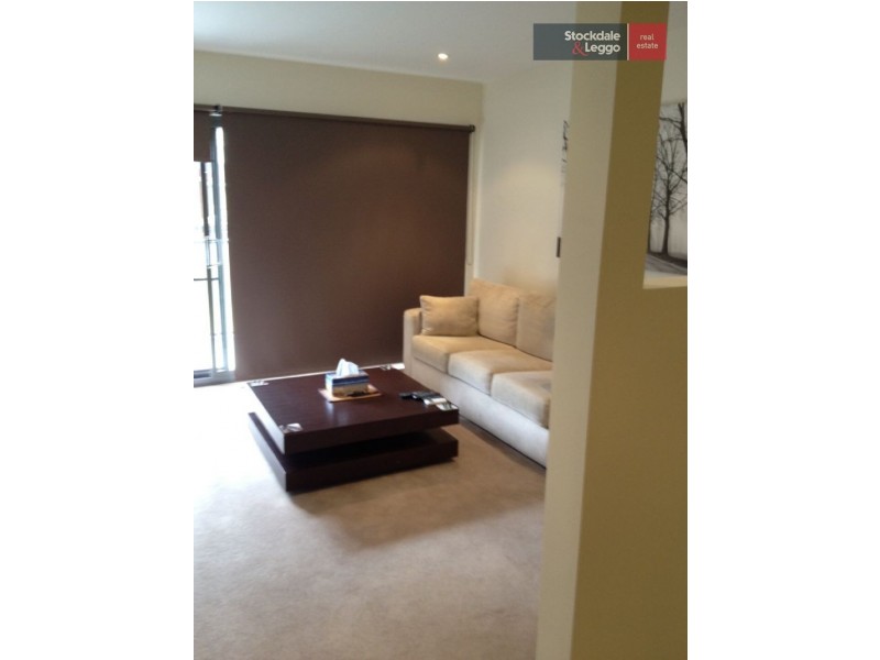 8/270-272 Springvale Road, Glen Waverley VIC 3150