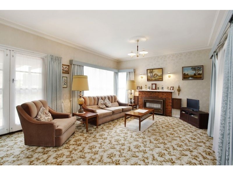 12 View Bank Road, Mount Waverley VIC 3149