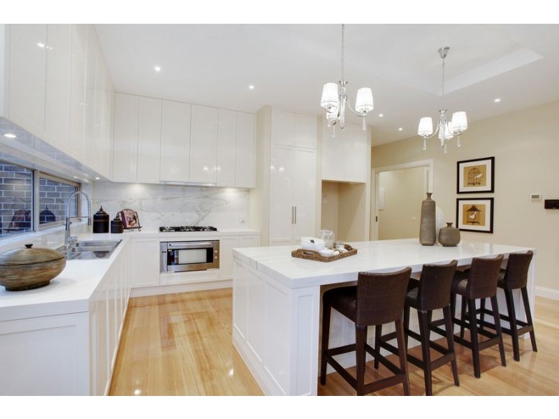 12 Inverell Avenue, Mount Waverley VIC 3149