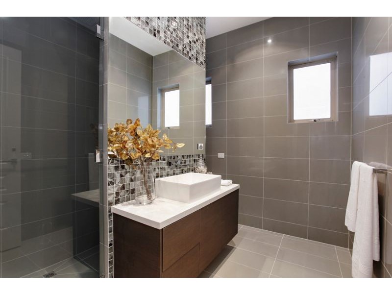 12 Inverell Avenue, Mount Waverley VIC 3149