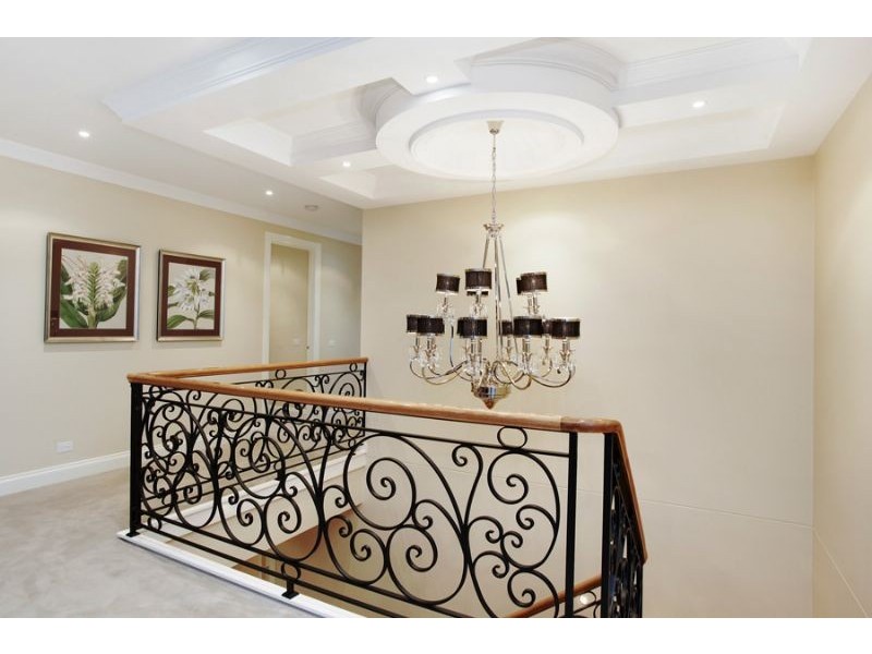 12 Inverell Avenue, Mount Waverley VIC 3149