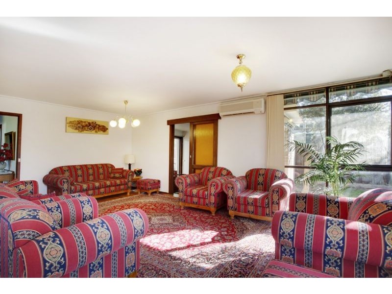 62 Academy Avenue, Wheelers Hill VIC 3150