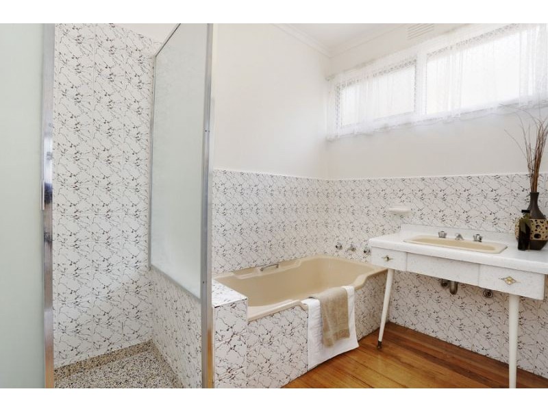 2/1 Bowman Street, Mount Waverley VIC 3149