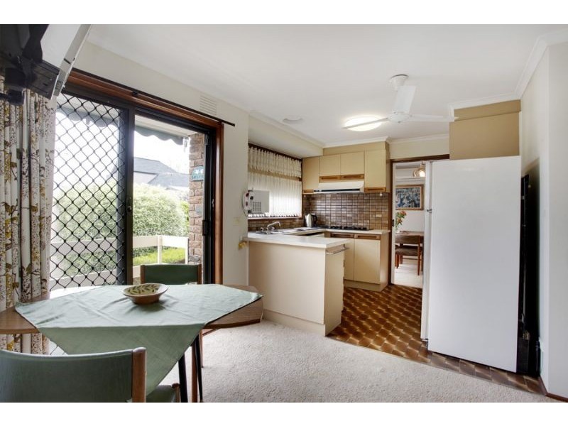 3/15 Valley Road, Mount Waverley VIC 3149