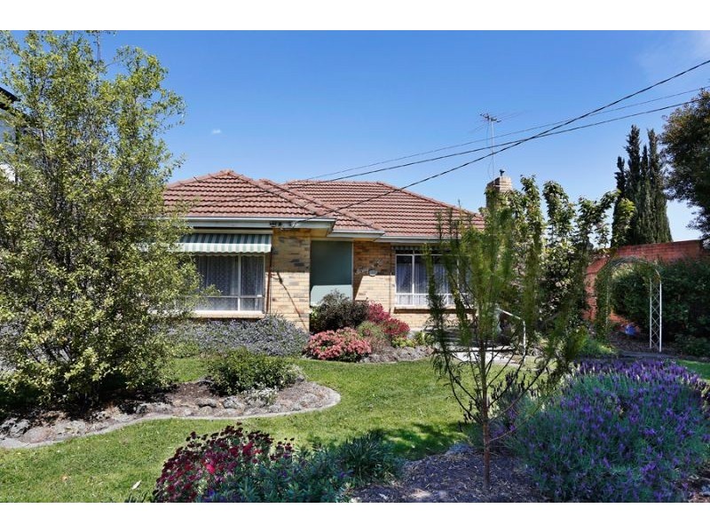 6 Ashbury Court, Mount Waverley VIC 3149