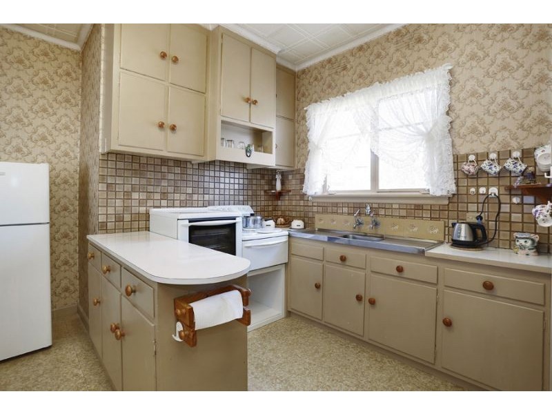 6 Ashbury Court, Mount Waverley VIC 3149