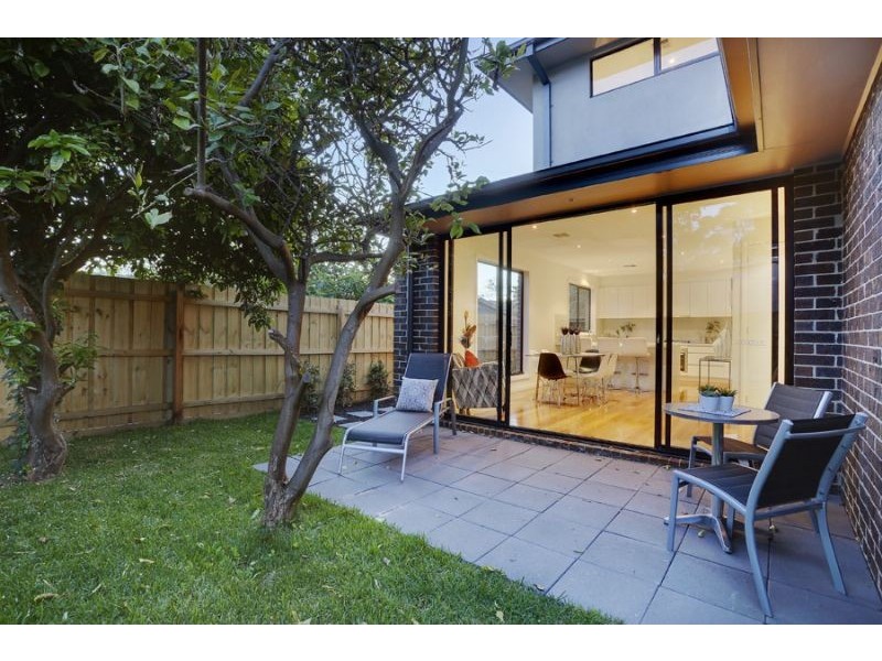2/52 St Albans Street, Mount Waverley VIC 3149
