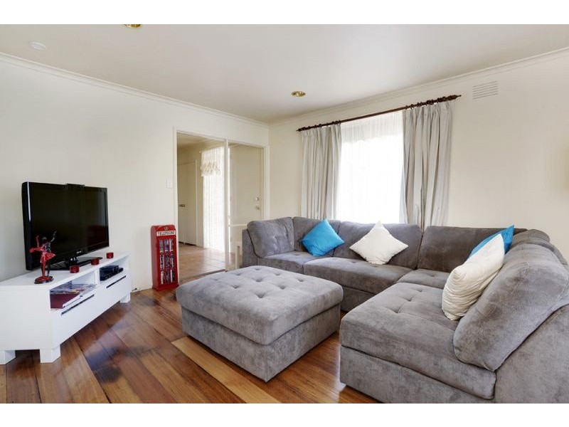 9 Farnham Avenue, Wheelers Hill VIC 3150