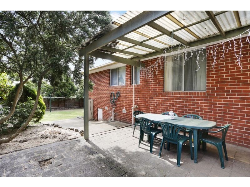 9 Farnham Avenue, Wheelers Hill VIC 3150