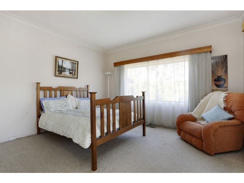261 High Street Road, Mount Waverley VIC 3149