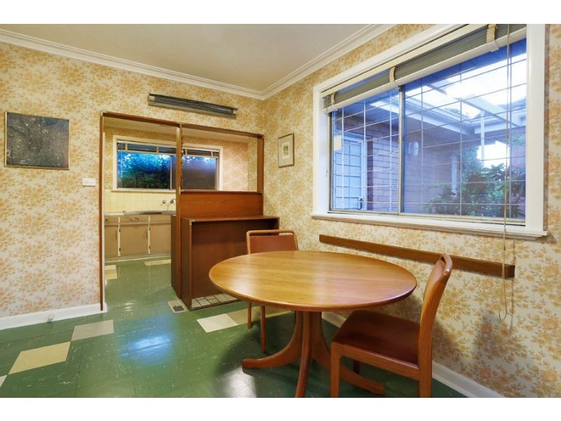 1 Cheviot Road, Mount Waverley VIC 3149