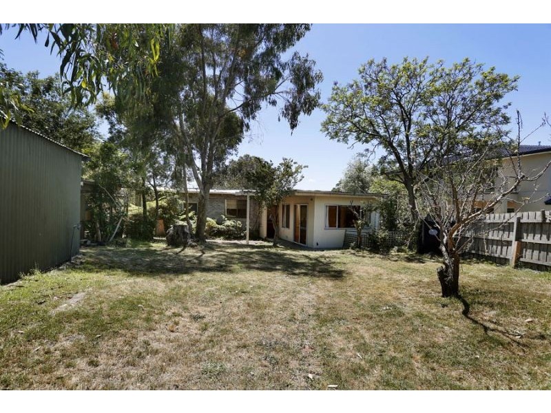 34 Kennedy Street, Glen Waverley VIC 3150