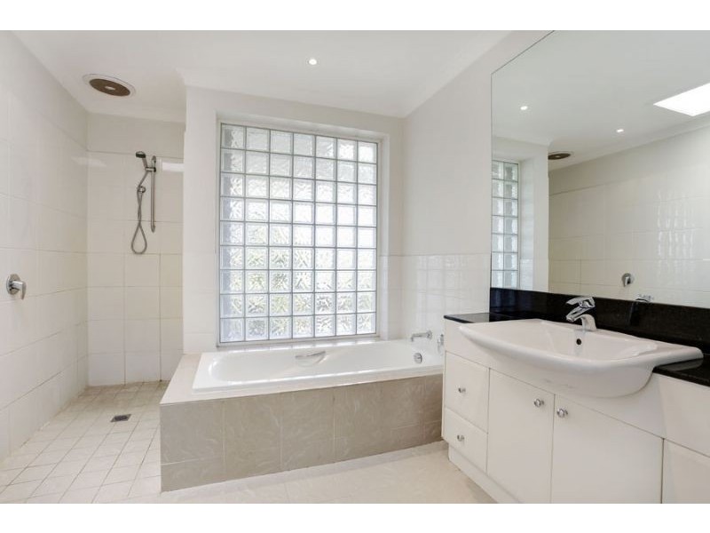 57 Ian Grove, Mount Waverley VIC 3149