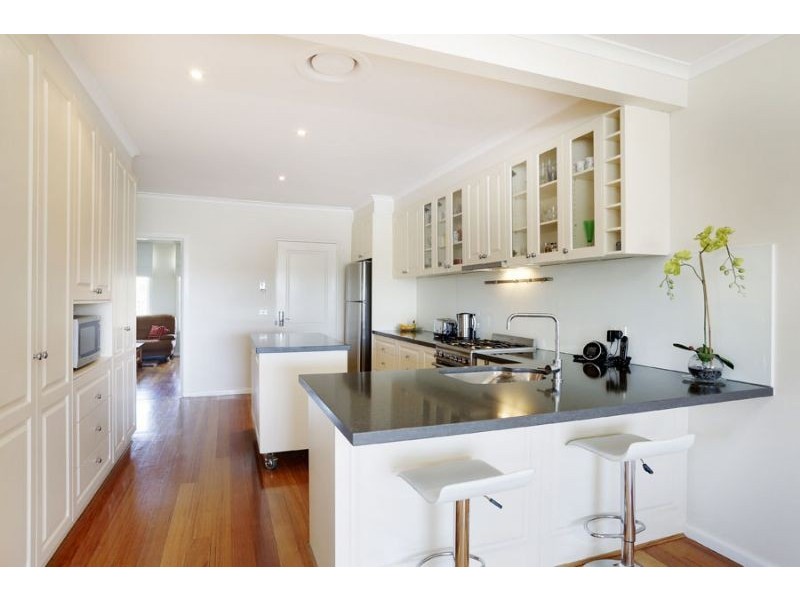 57 Ian Grove, Mount Waverley VIC 3149