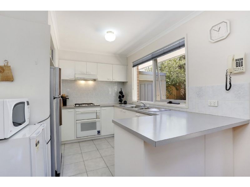 2/48 Brandon Park Drive, Wheelers Hill VIC 3150