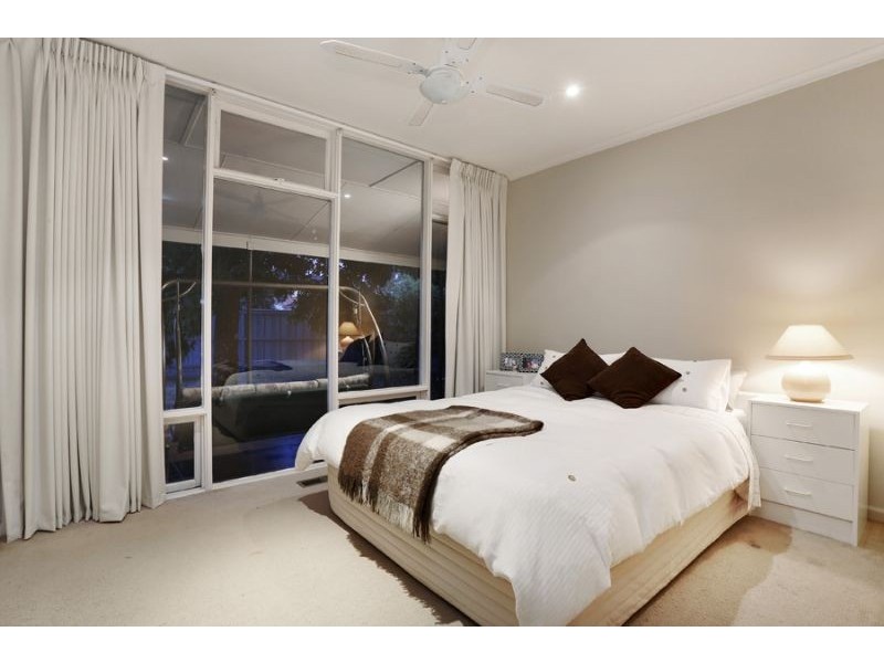 2 Pamay Road, Mount Waverley VIC 3149