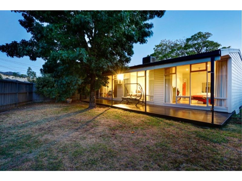 2 Pamay Road, Mount Waverley VIC 3149