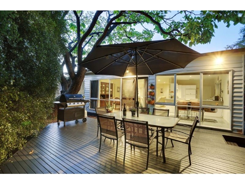 2 Pamay Road, Mount Waverley VIC 3149