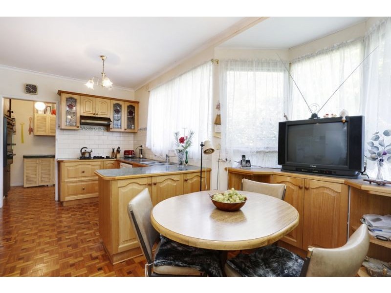 66 Headingley Road, Mount Waverley VIC 3149