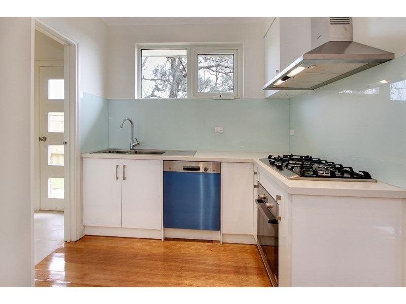 3/34 Cumming Street, Burwood VIC 3125