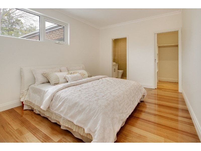 3/34 Cumming Street, Burwood VIC 3125