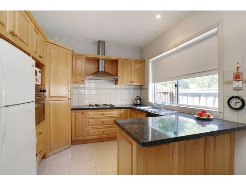 6A Rowitta Drive, Glen Waverley VIC 3150