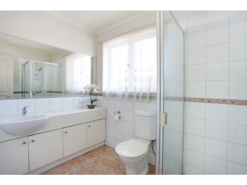 6A Rowitta Drive, Glen Waverley VIC 3150