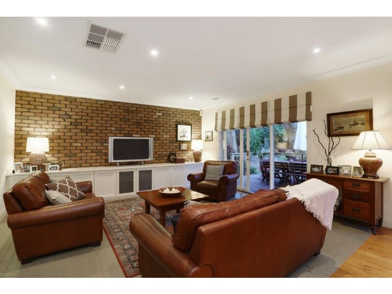 314 Lawrence Road, Mount Waverley VIC 3149