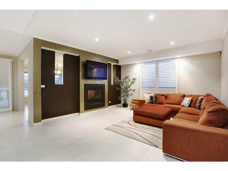 40 Grandview Road, Chadstone VIC 3148