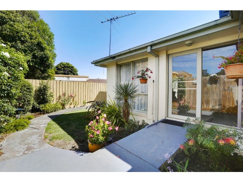 2/592 Highbury Road, Glen Waverley VIC 3150