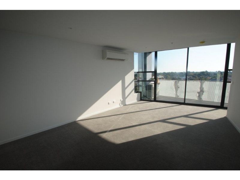 173 Kangaroo Road, Hughesdale VIC 3166