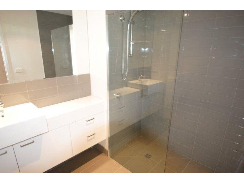 173 Kangaroo Road, Hughesdale VIC 3166